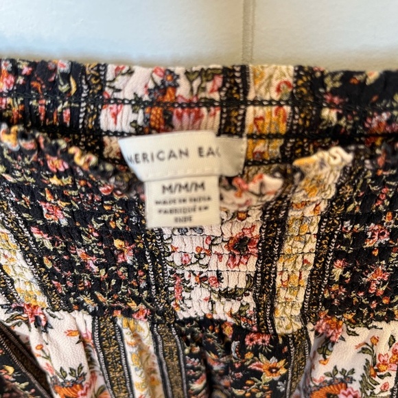 American Eagle Outfitters Black and Pink Smocked Skater Mini Skirt Viscose - Picture 4 of 10